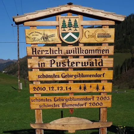 Stallbauer 2 Pusterwald